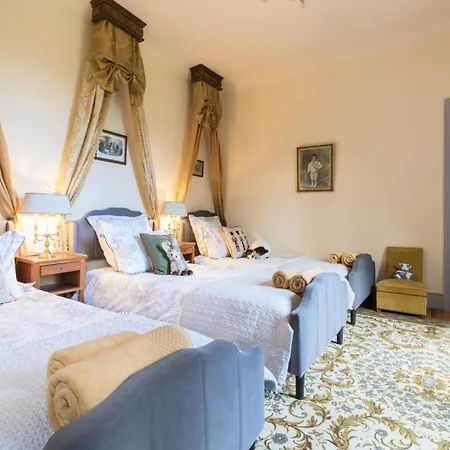 Chateau Bagen Holiday home *